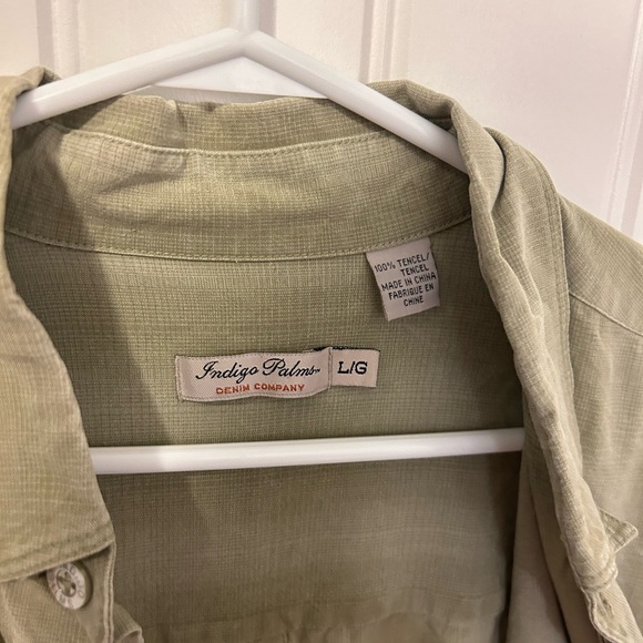 Indigo Palms | Oversized Button Up - Picture 2 of 5